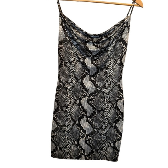 Nordstrom Snakeskin Slip Dress in Black and Gray 3/4 Jump Apparel NEW - Picture 1 of 7